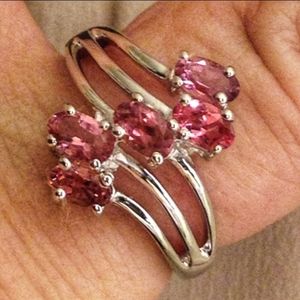 ❣️NWT! Genuine Cherry Quartz 5 Gem Bypass Ring